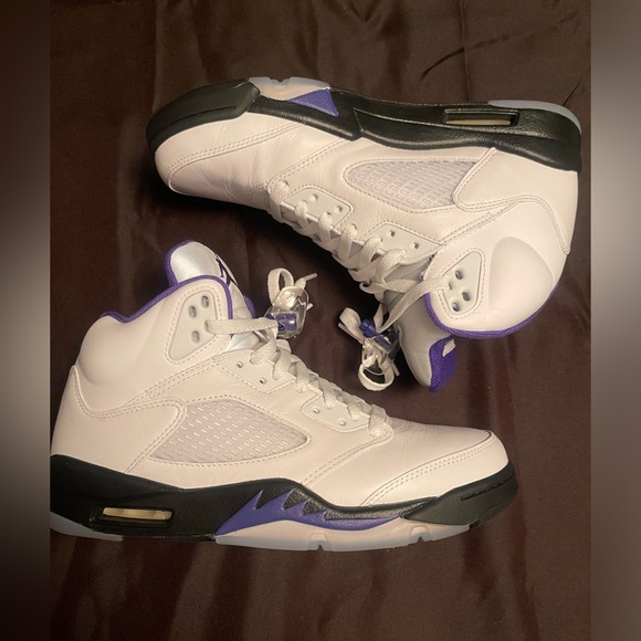 Jordan 5’s Concords - Picture 4 of 9